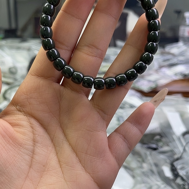 和田玉未镶嵌手串