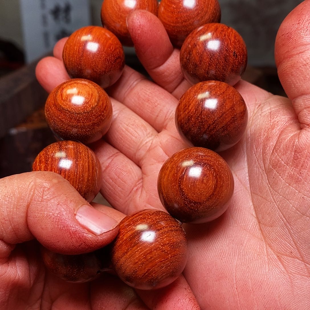 檀香紫檀（小叶紫檀）手串懒*胶磨工费
