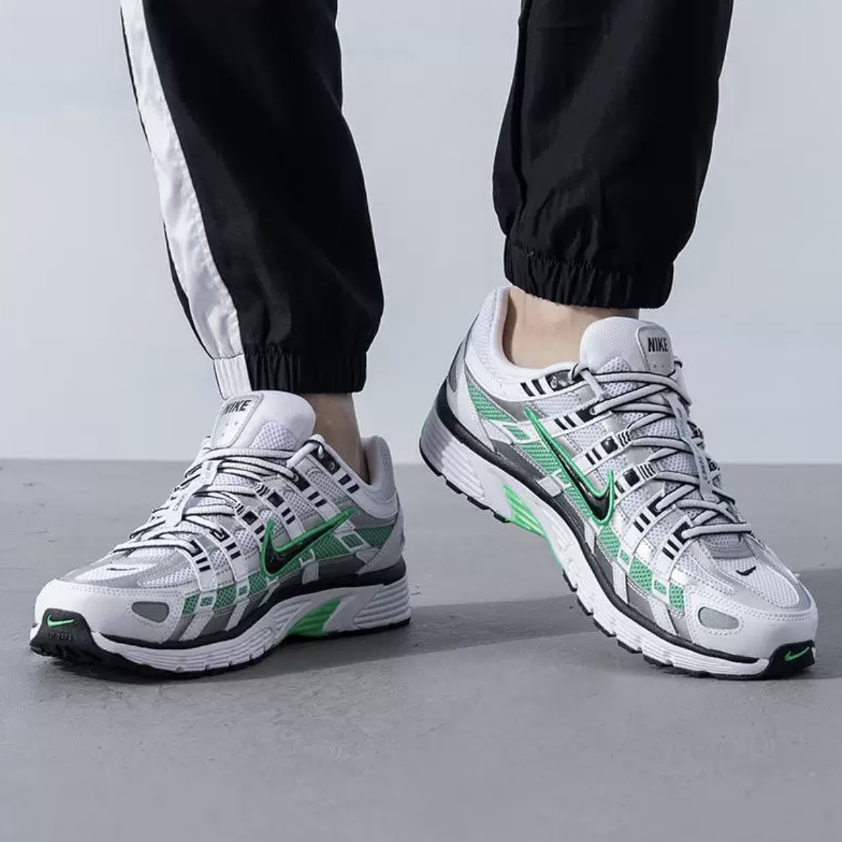 (微瑕慎拍)Nike/耐克 P-6000男款低帮休闲跑步鞋CD6404-104-40.5