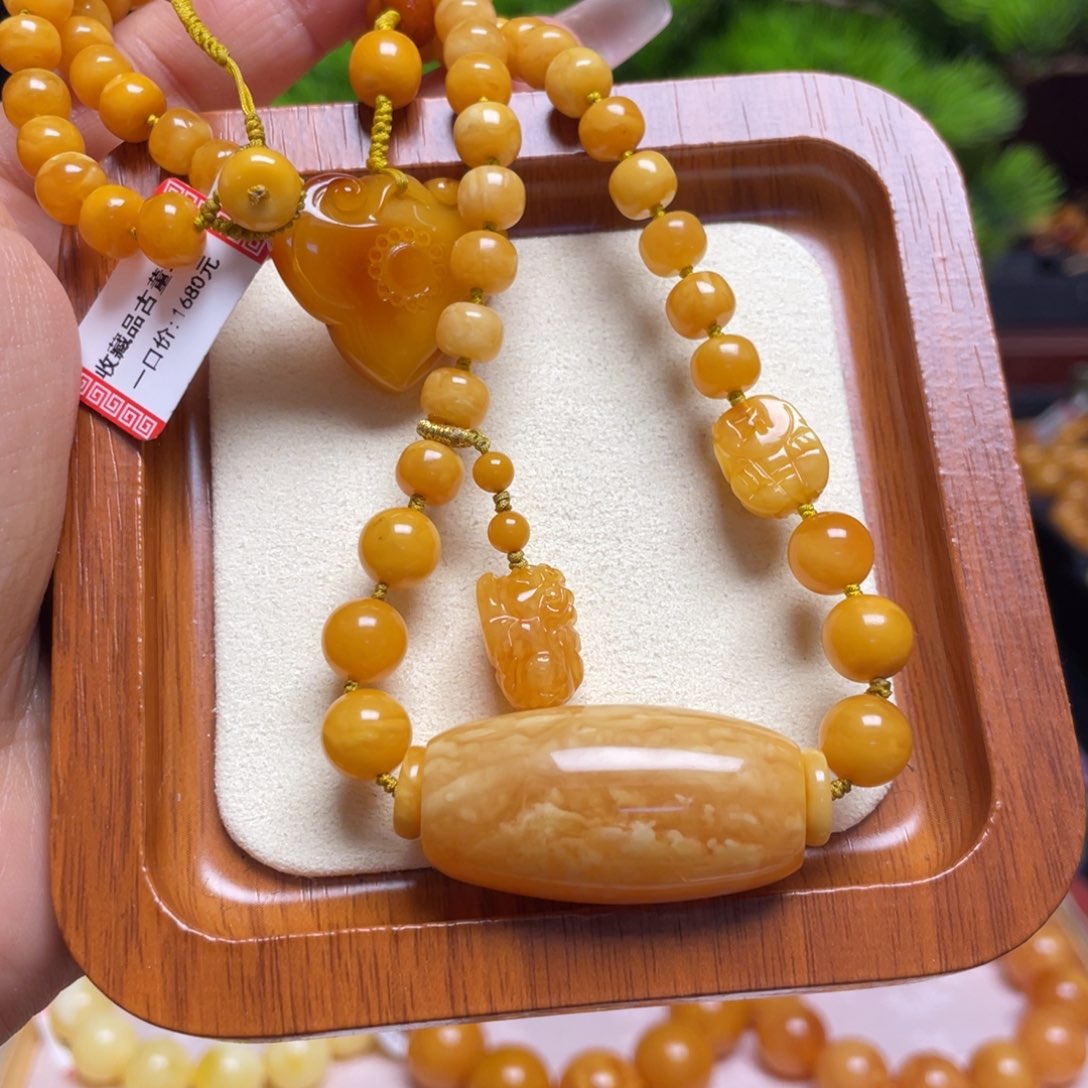 未镶嵌颈饰蜜蜡项链