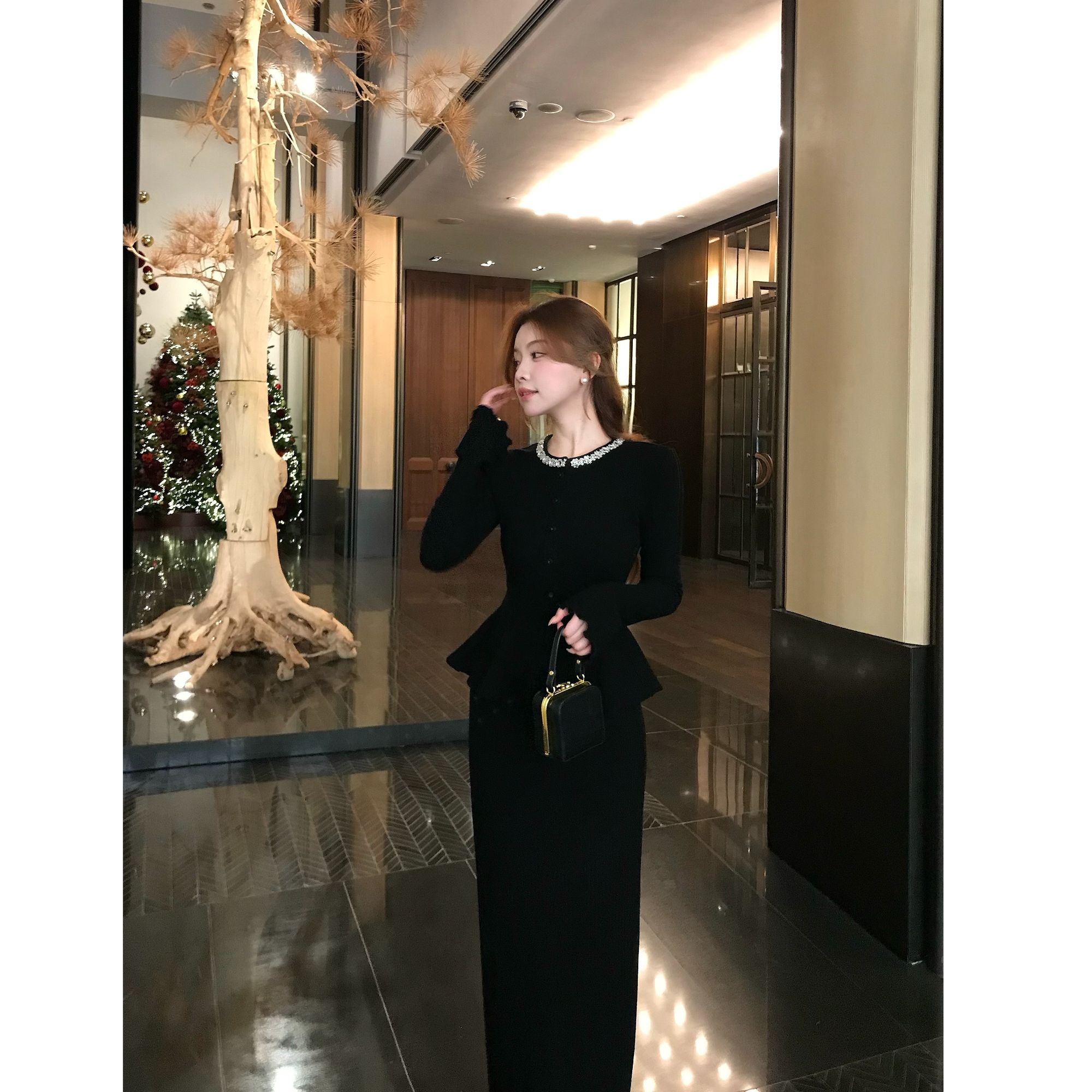 SZA【星夜巴黎】冬季新款高级感小香针织开衫+半身裙套装A-2477