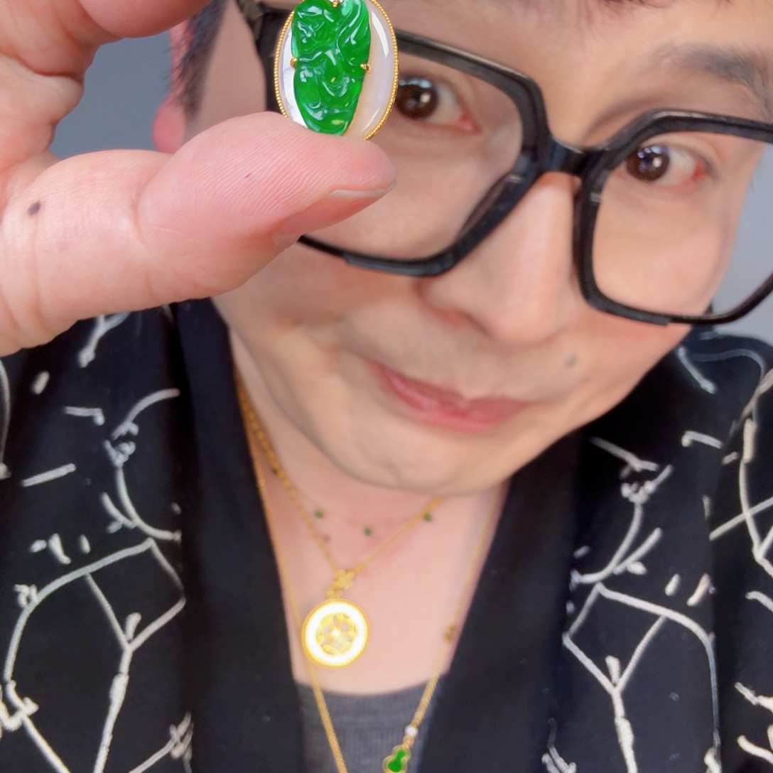 翡翠颈饰18K金镶嵌一个