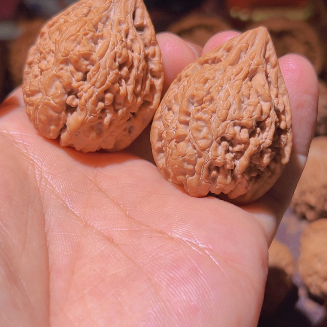 瑞麟文玩核桃坐佛福利