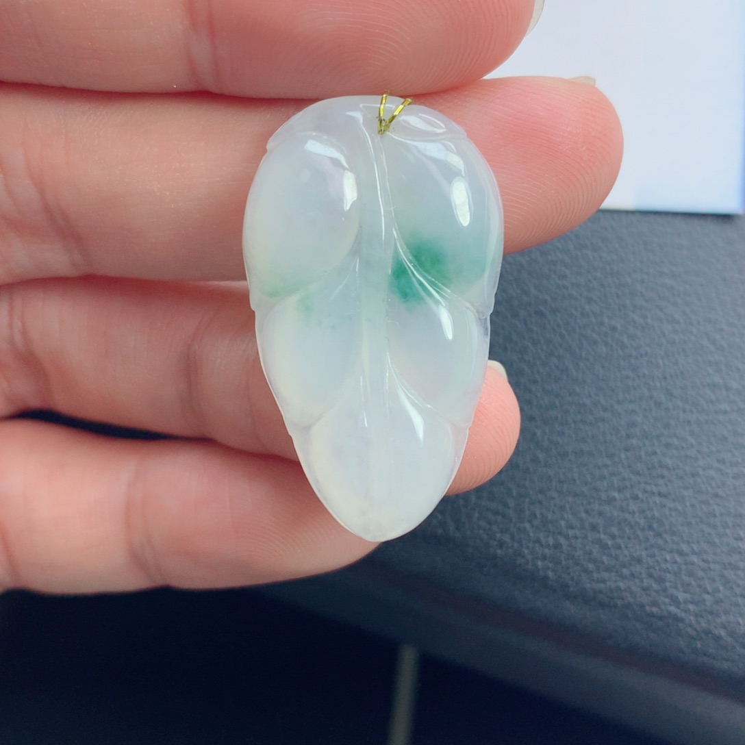 翡翠颈饰未镶嵌金枝玉叶