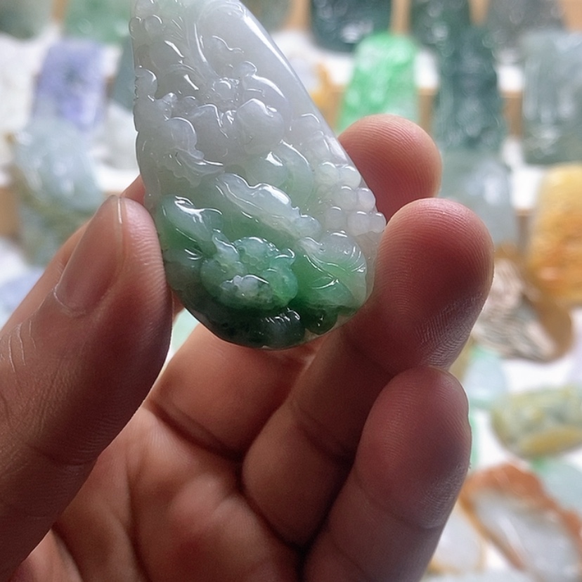 【闪购商品】翡翠未镶嵌颈饰福利