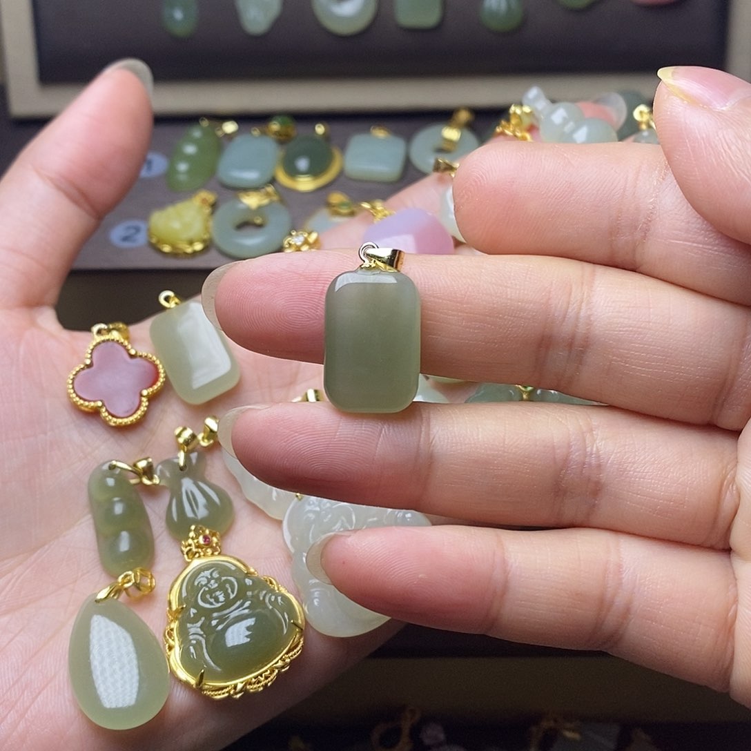 和田玉颈饰银S925镶嵌