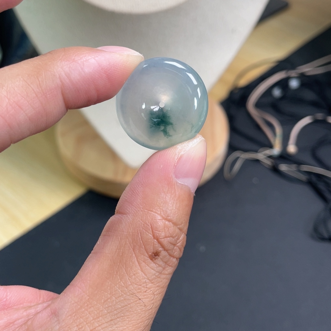 翡翠未镶嵌颈饰23.4-6.1