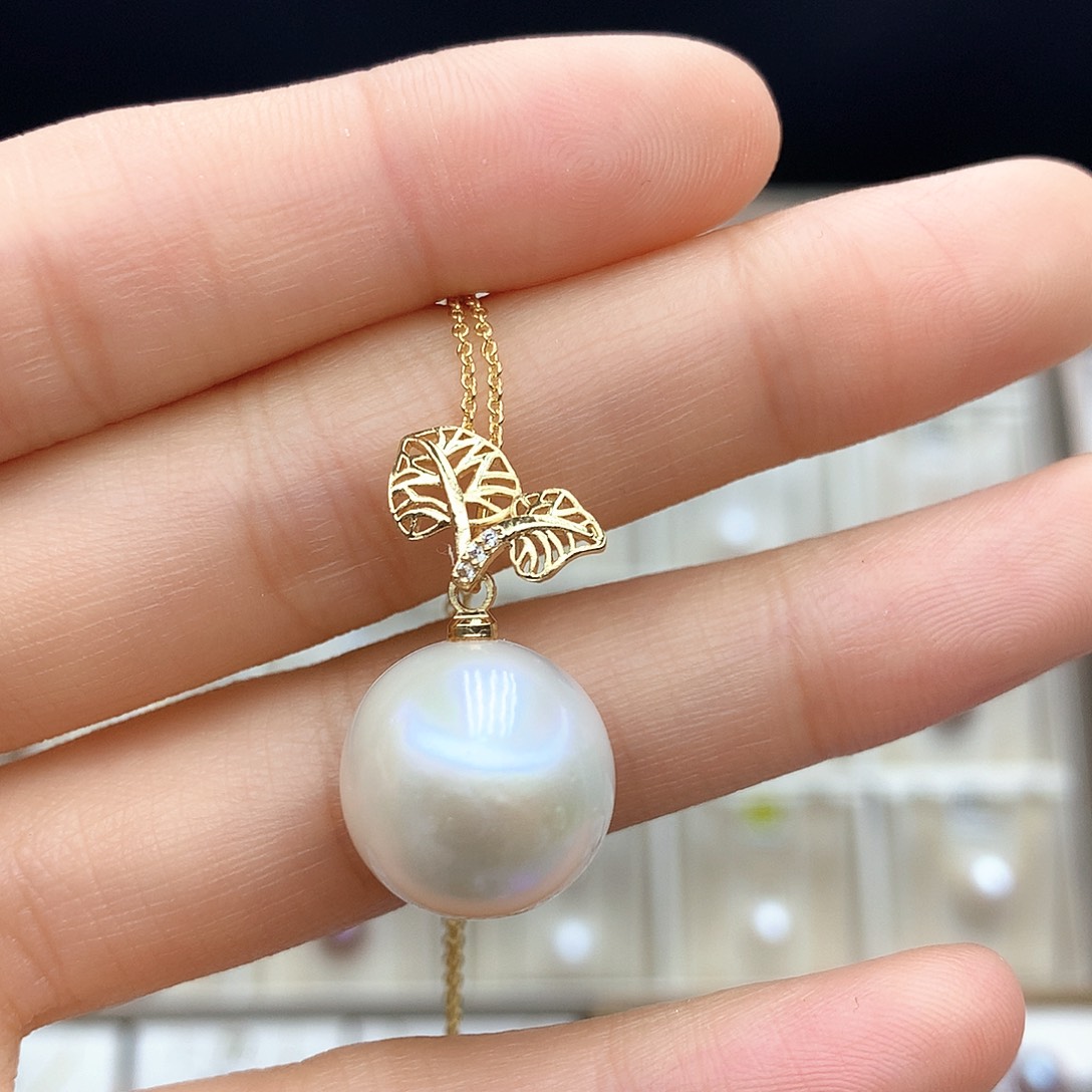 淡水珍珠颈饰合金