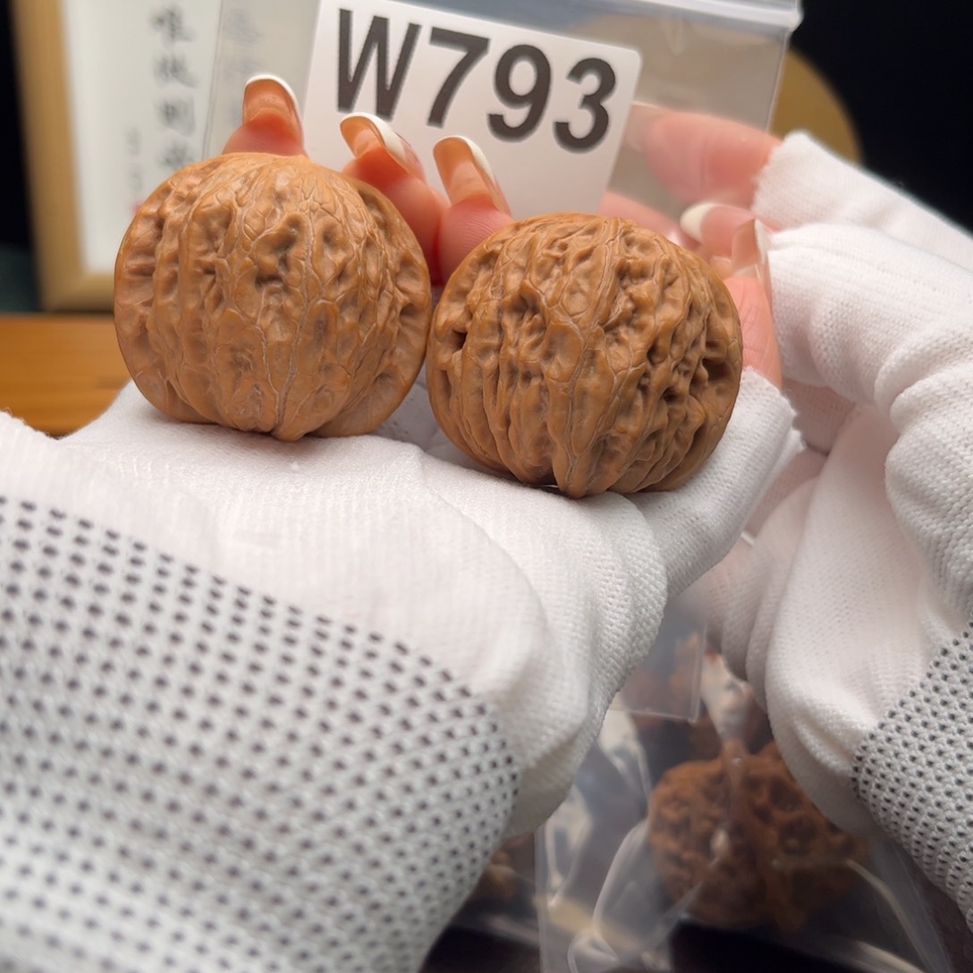文玩核桃把件41铁锤w 793