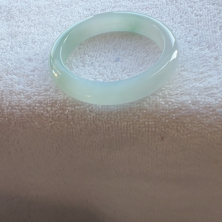 树***咕翡翠未镶嵌手镯冰胶