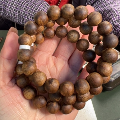 沉香手串白棋11克卡1.2多样性发1条