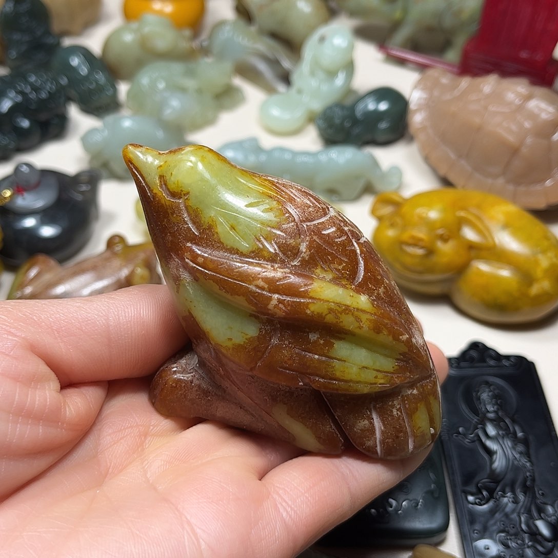 白玉菩提吊坠白玉菩提吊坠