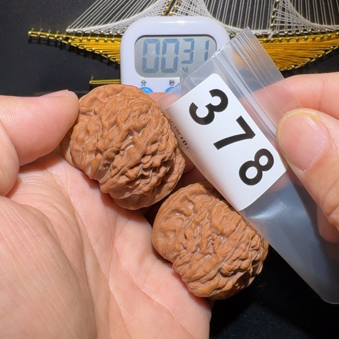 文玩核桃把件G*_楼子