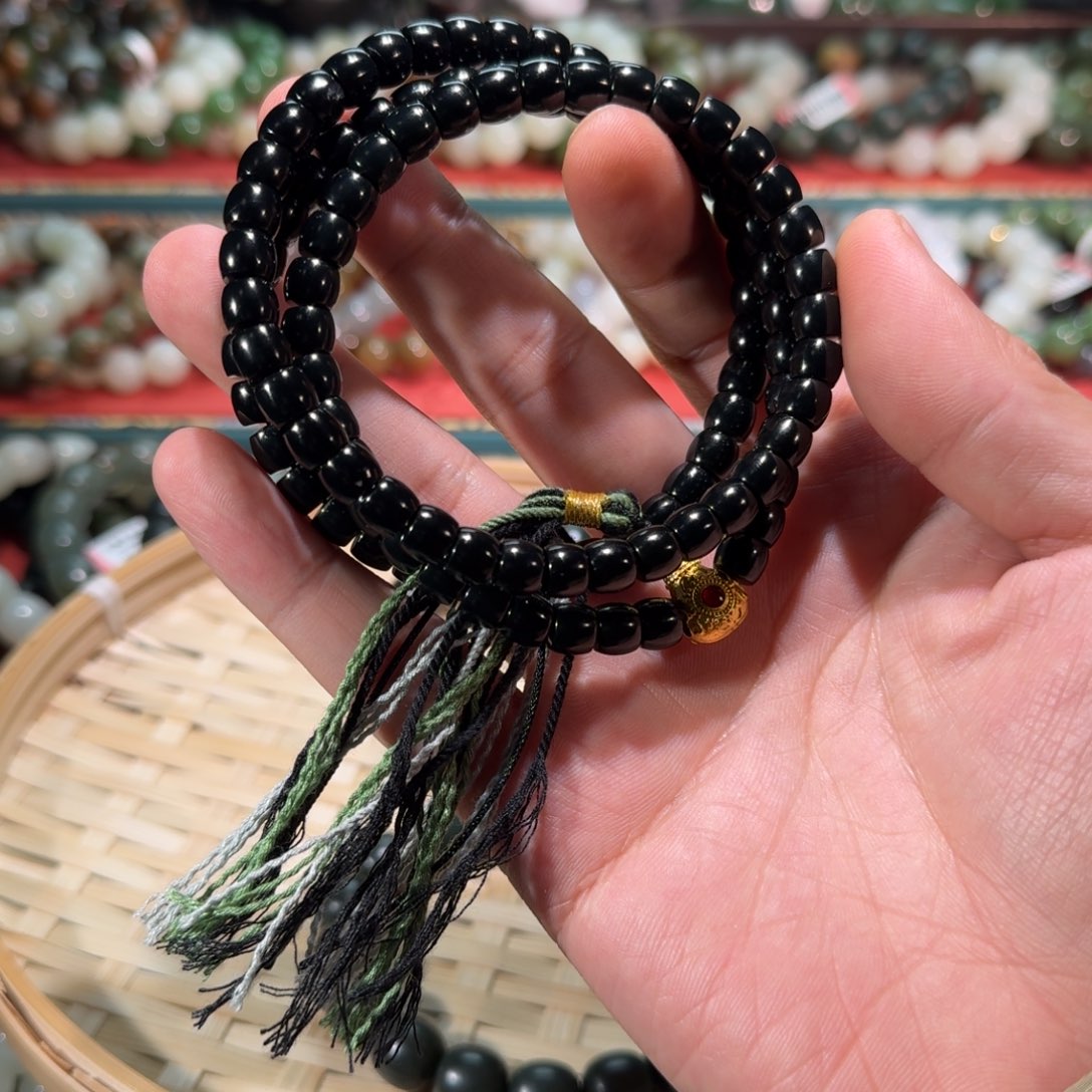 和田玉（糖玉）未镶嵌手链