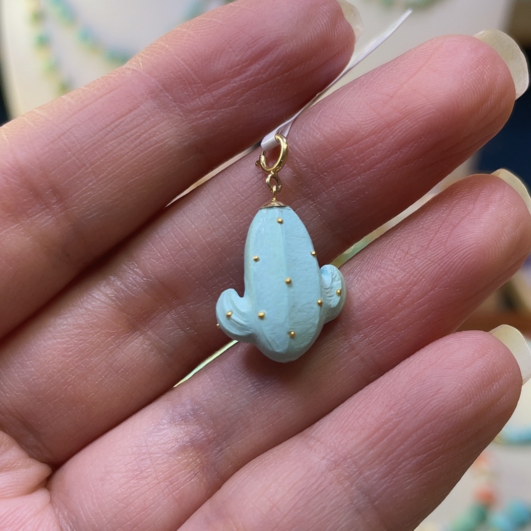 绿松石18K金镶嵌吊坠