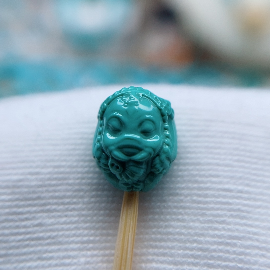 绿松石配饰未镶嵌