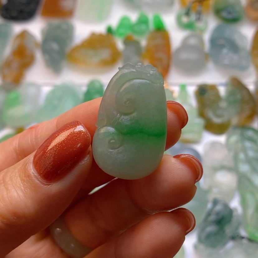 【闪购商品】定制翡翠未镶嵌如意