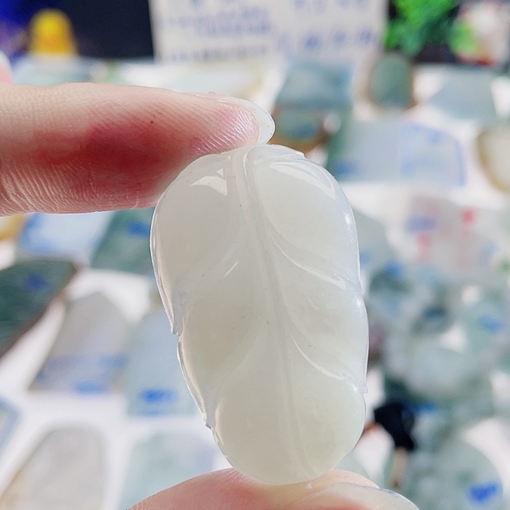 定制翡翠未镶嵌定制