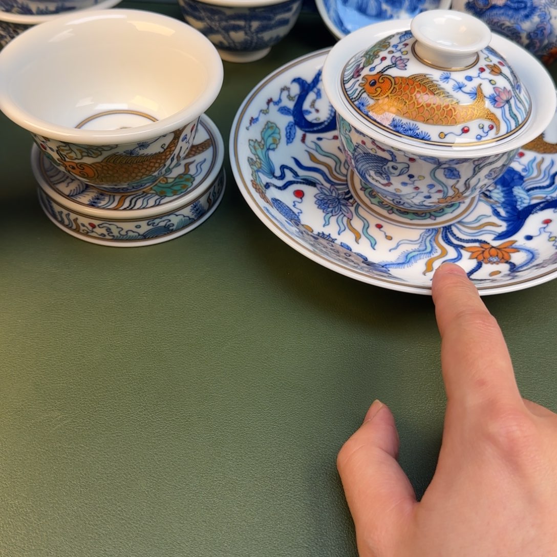 兰***车彦祖纯手工手绘茶具
