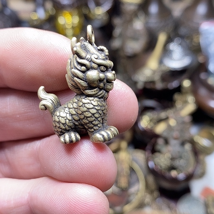 长****小杨推荐铜物件一个