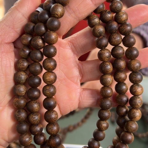 沉香手串乌身红土沉水浮40克卡0.9多样性发1条