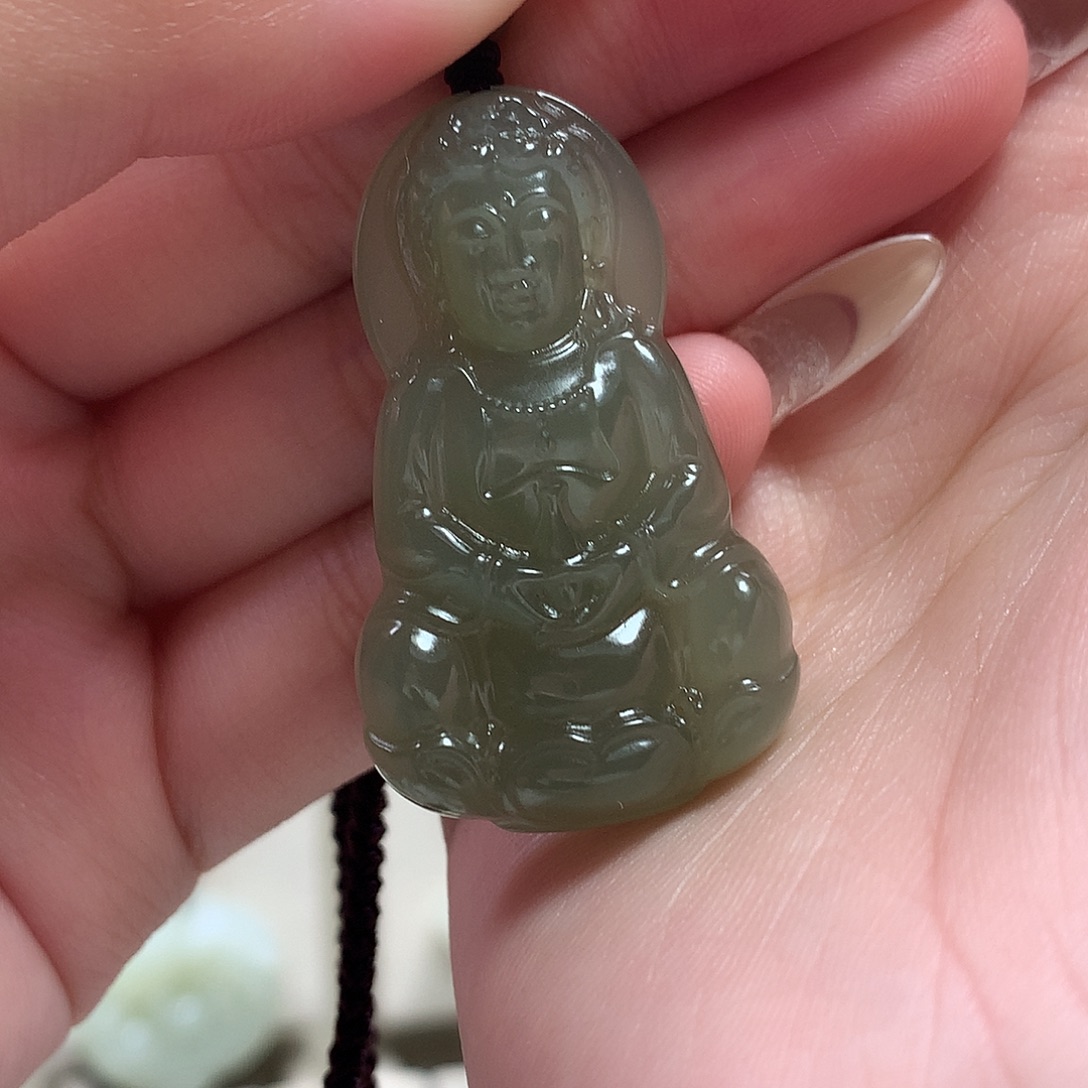 杭***湖和田玉未镶嵌颈饰