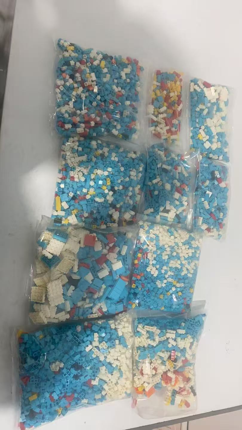 定制款蓝胖积木拼搭颗粒礼物摆件