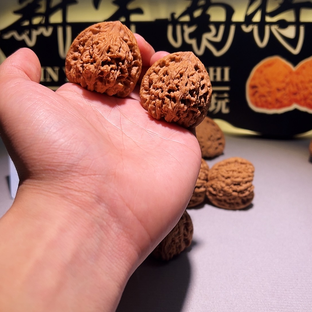 我***。吊坠文玩核桃新宇南将石40精品