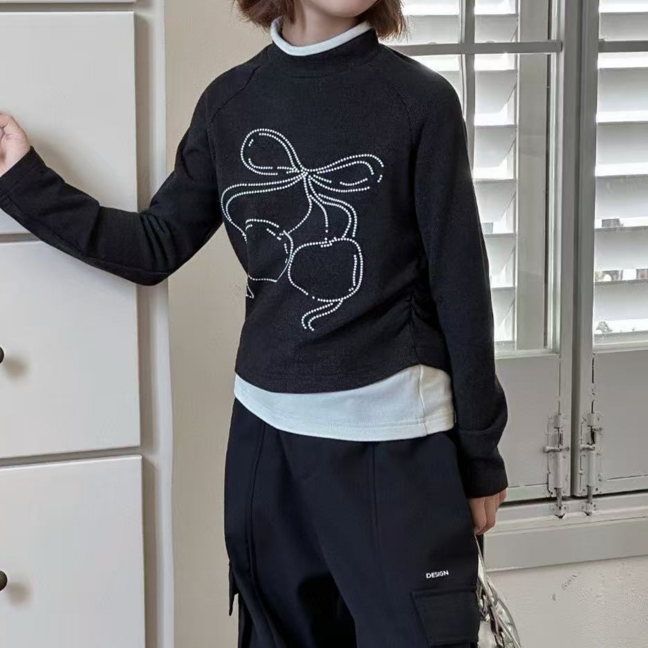 1201儿童冬款拼接樱桃德绒打底衫