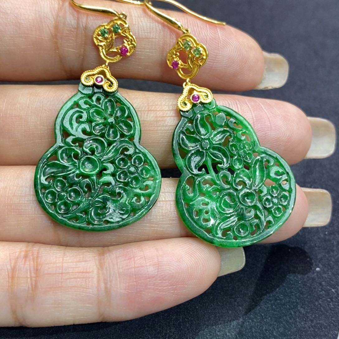 翡翠耳饰18K金镶嵌耳饰