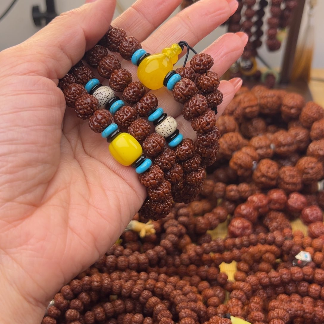 我****机刷玉化包浆108颗手串