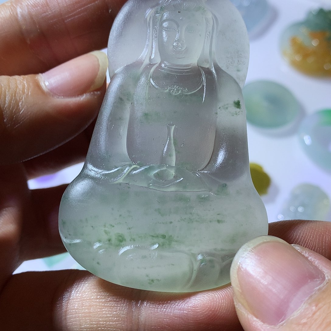 翡翠未镶嵌颈饰111111111111