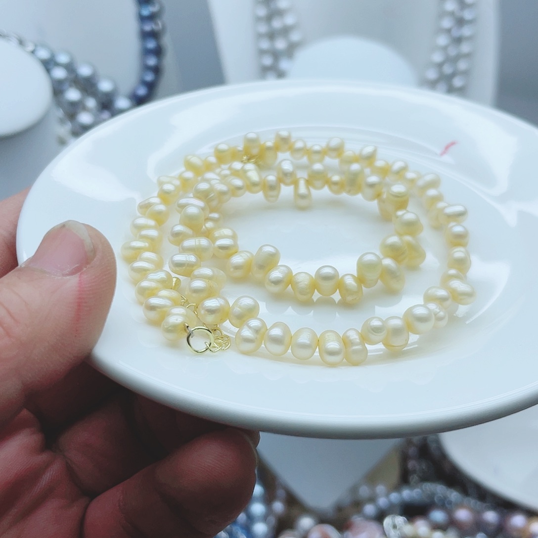 淡水珍珠颈饰钛钢