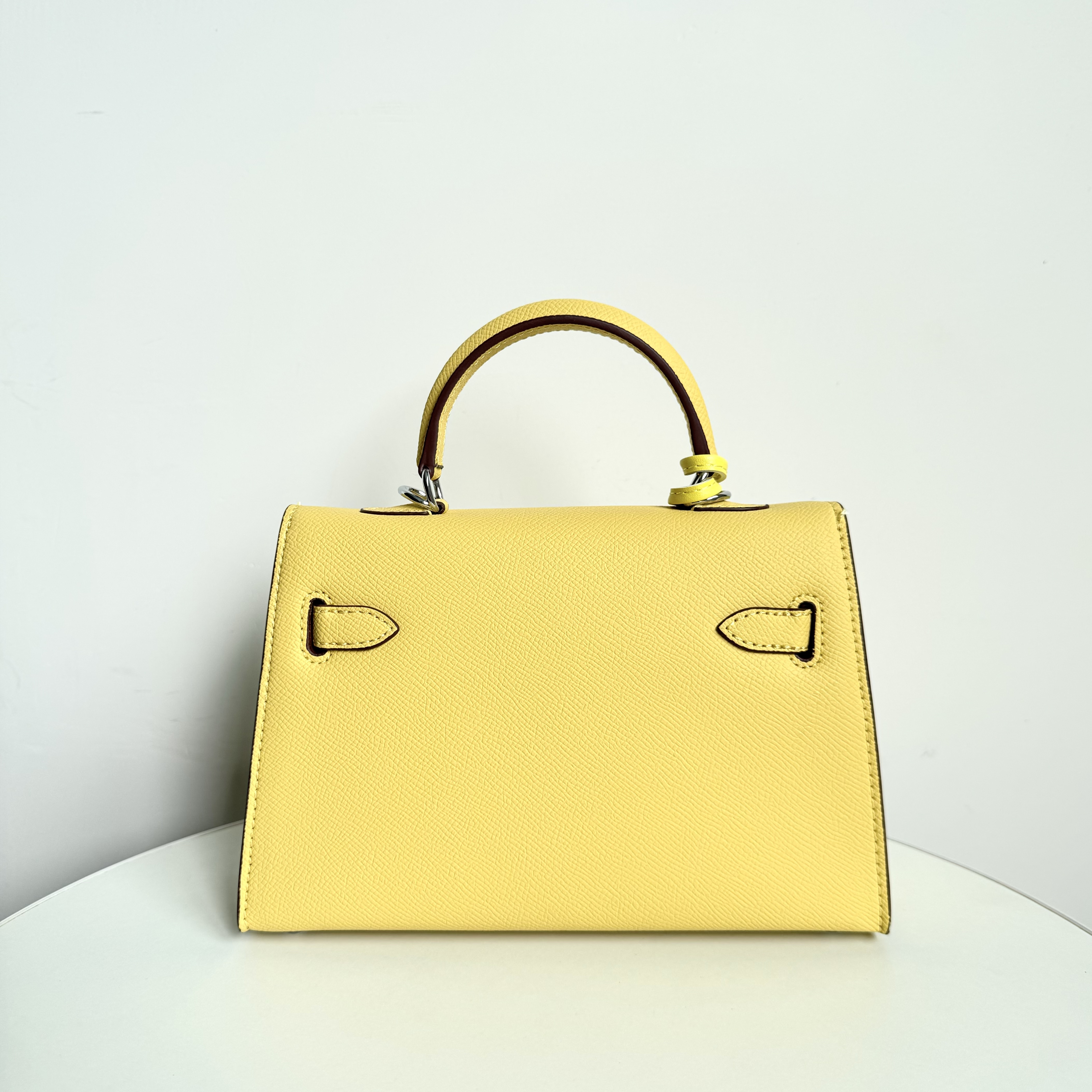 新款小号黄色手提斜挎包