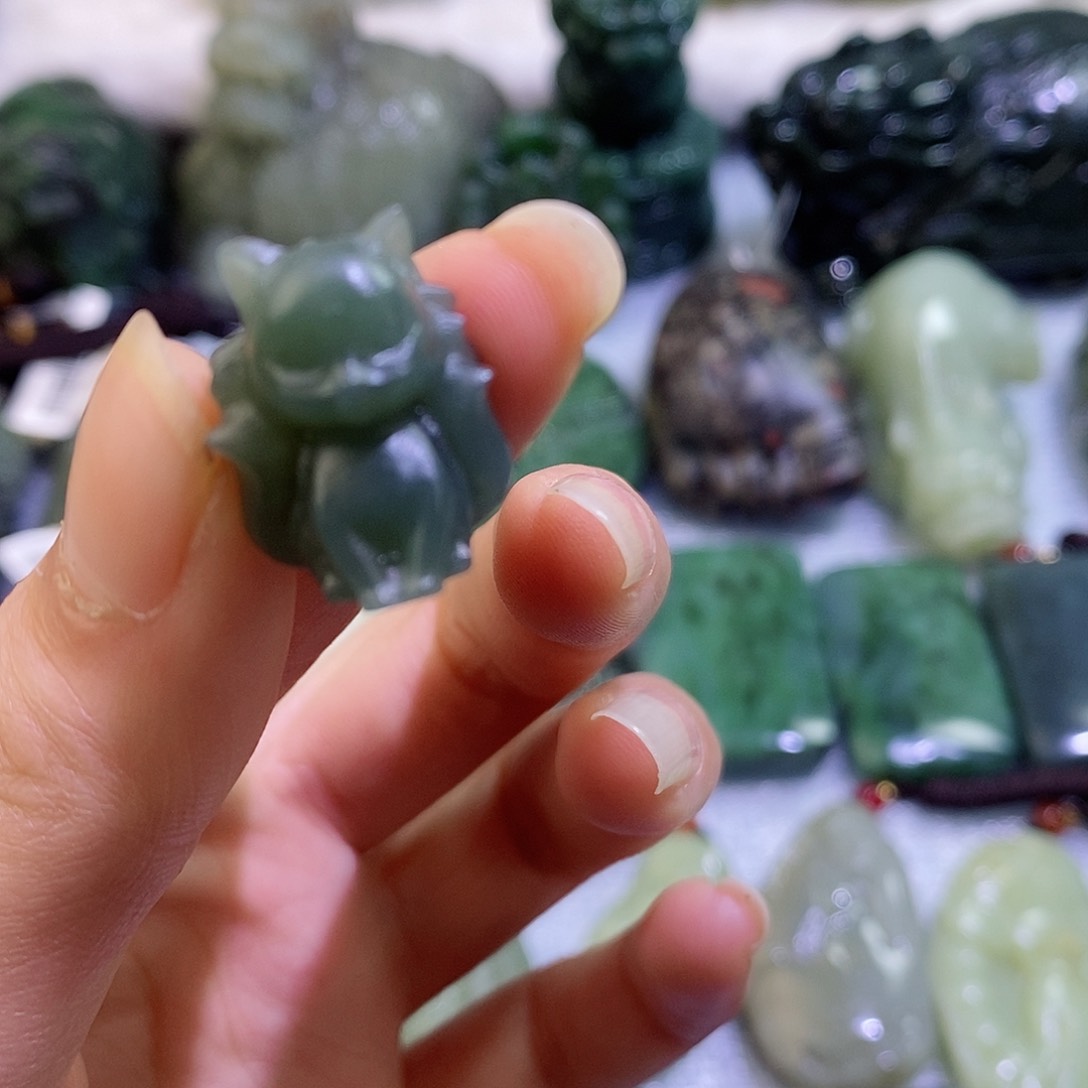 和田玉（糖玉）珠宝半成品未镶嵌