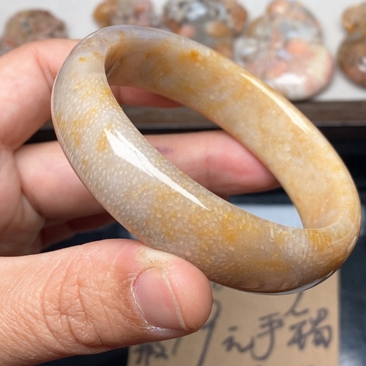 硅化珊瑚（珊瑚玉）手镯未镶嵌55.4