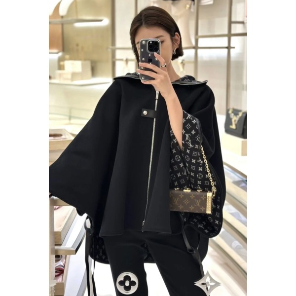 妃鱼/路易威登/羊皮/剪羊毛/斗篷/95新/M2/6