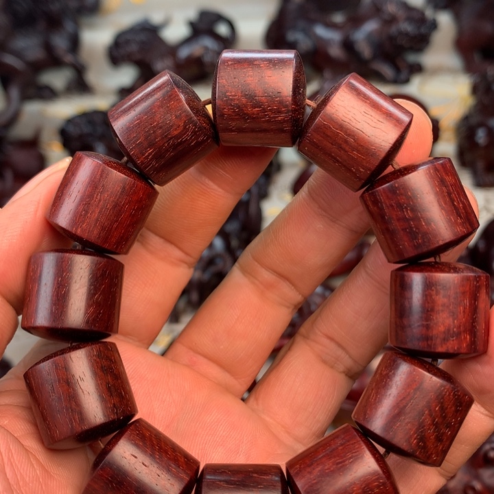 檀香紫檀（小叶紫檀）松