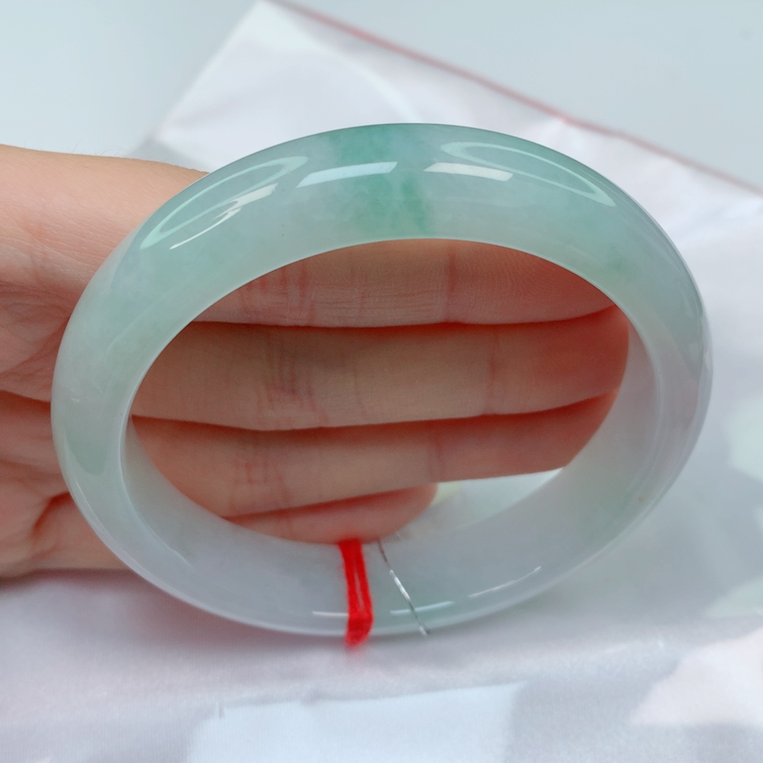 翡翠手镯未镶嵌59.1正圈