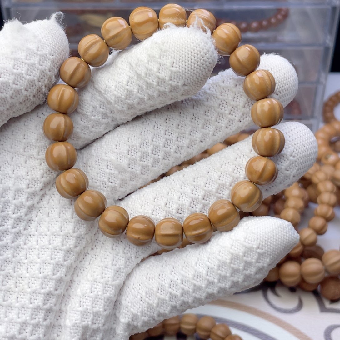 猴头核桃手串A****7瑕疵鲨鱼