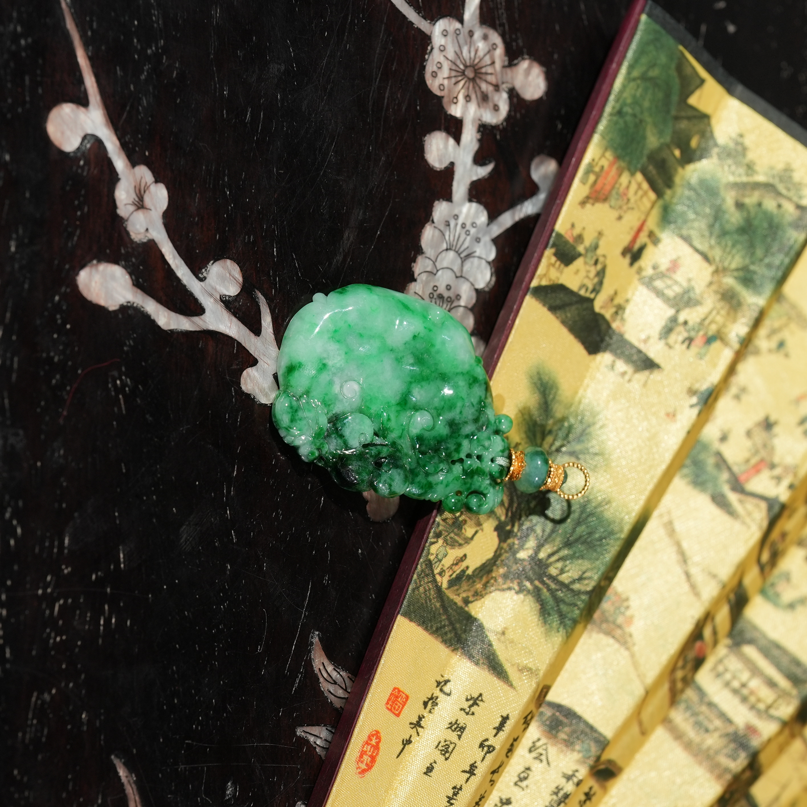 1.2香港王老板-翡翠吊坠3y496