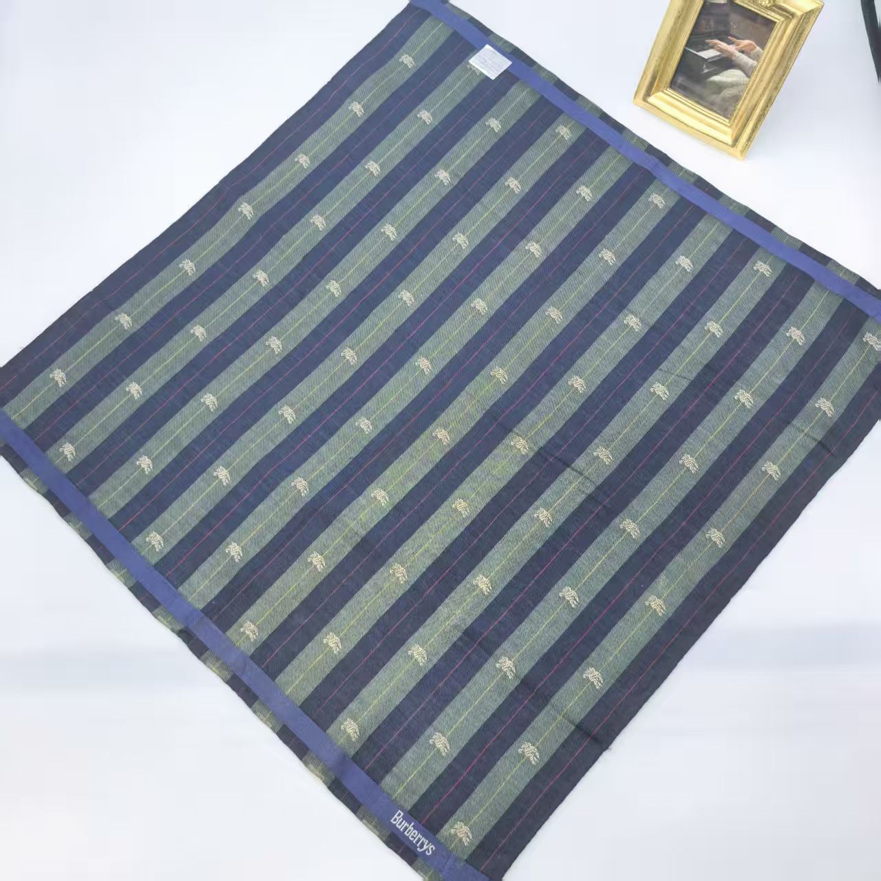 95新 BURBERRY/博柏利 海囤/巴宝莉/丝巾/yy09886