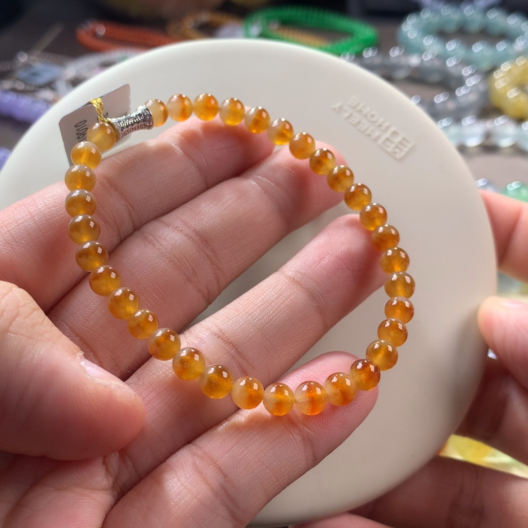 翡翠手链未镶嵌冰种黄翡手串，万内性价比黄翡