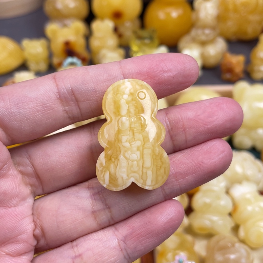 未镶嵌琥珀裸石蜜蜡