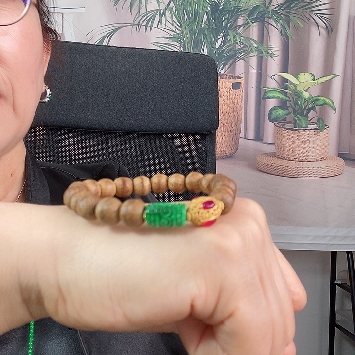 翡翠手链未镶嵌手串