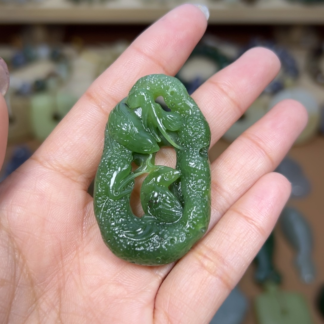 颈饰未镶嵌和田玉《****子