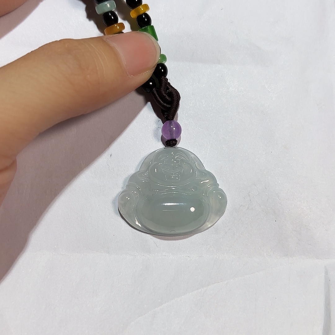 翡翠未镶嵌颈饰天然的A货翡翠未镶嵌颈饰