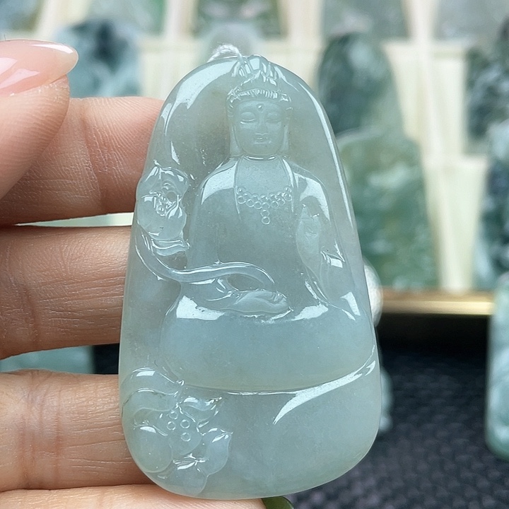 颈饰未镶嵌翡翠天然缅甸翡翠A货素衣观音