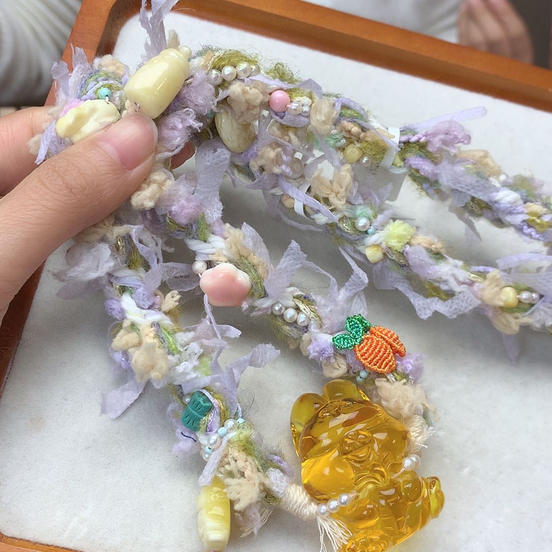 琥珀颈饰未镶嵌11111111111