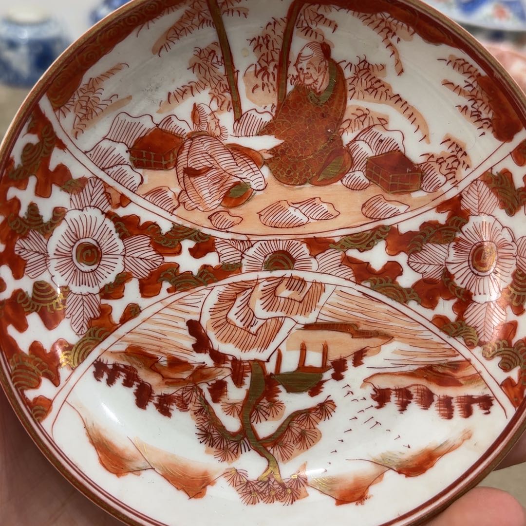 瓷片非常好看漂亮的物品 